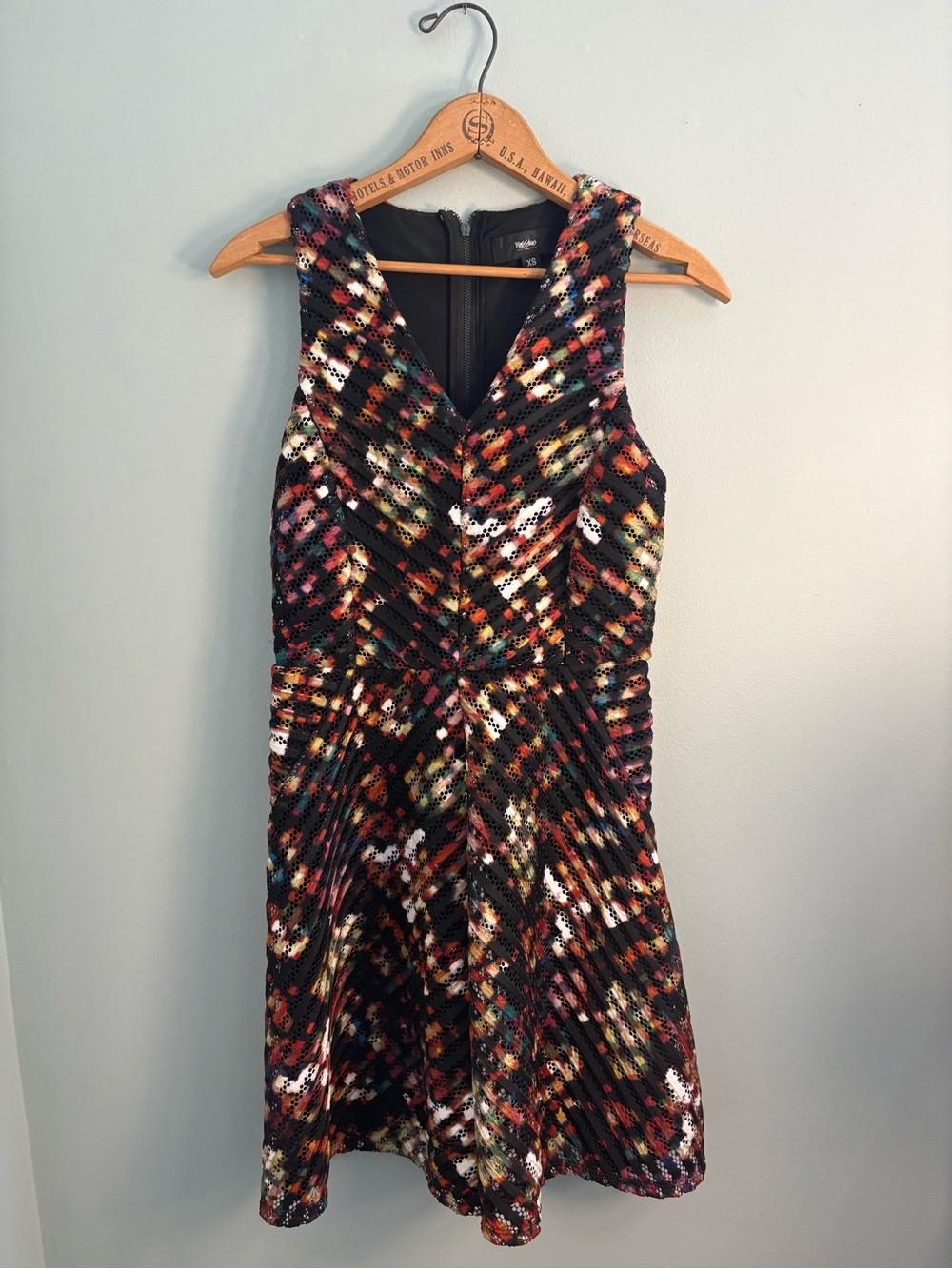 Massimo Black Multicolor Sleeveless Midi Dress